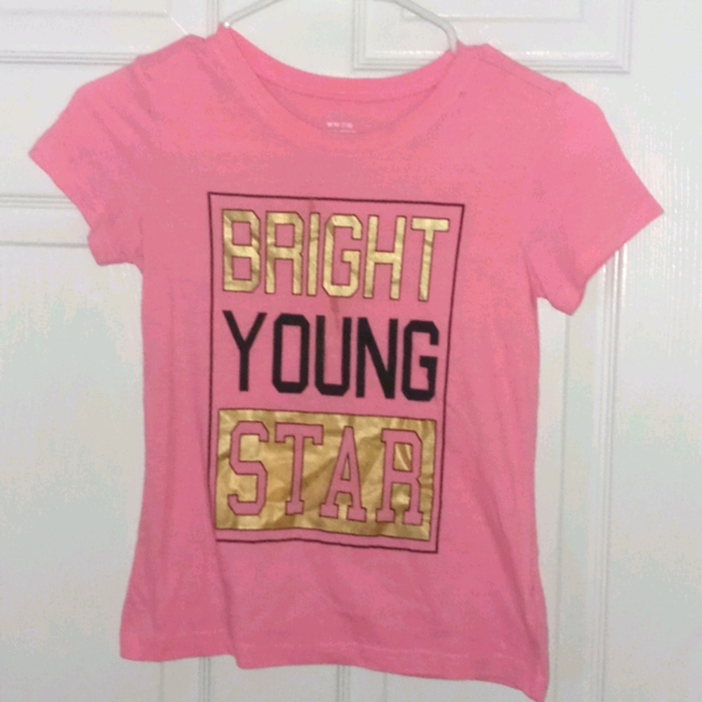 Multiple sizes girl shirt